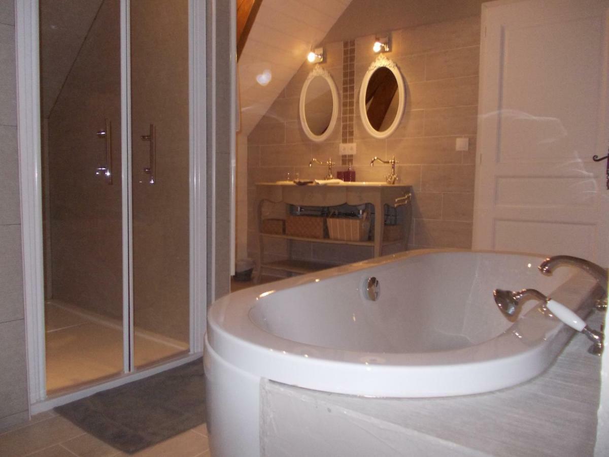 Saint-Michel-de-Livet B&B Haras De La Cour Fleury المظهر الخارجي الصورة